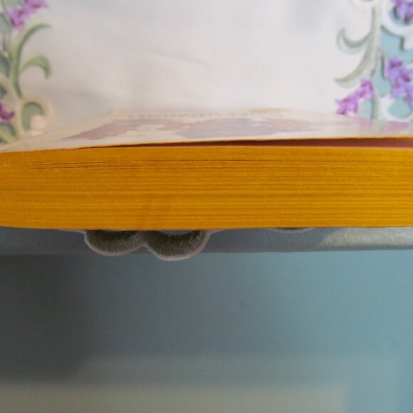 Crystal Clear by Elizabeth Cadell Vintage Paperback 1973 Bantam PB - Picture 10 of 16